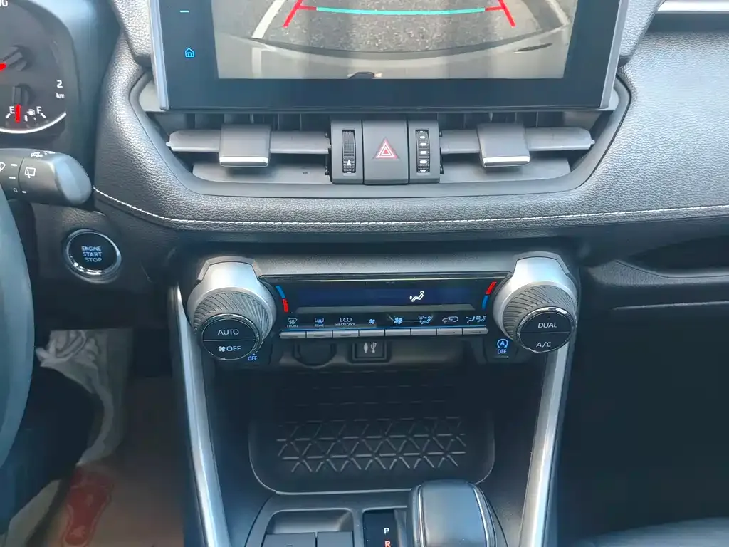 Toyota Wildlander 2022 из CN, фото 10