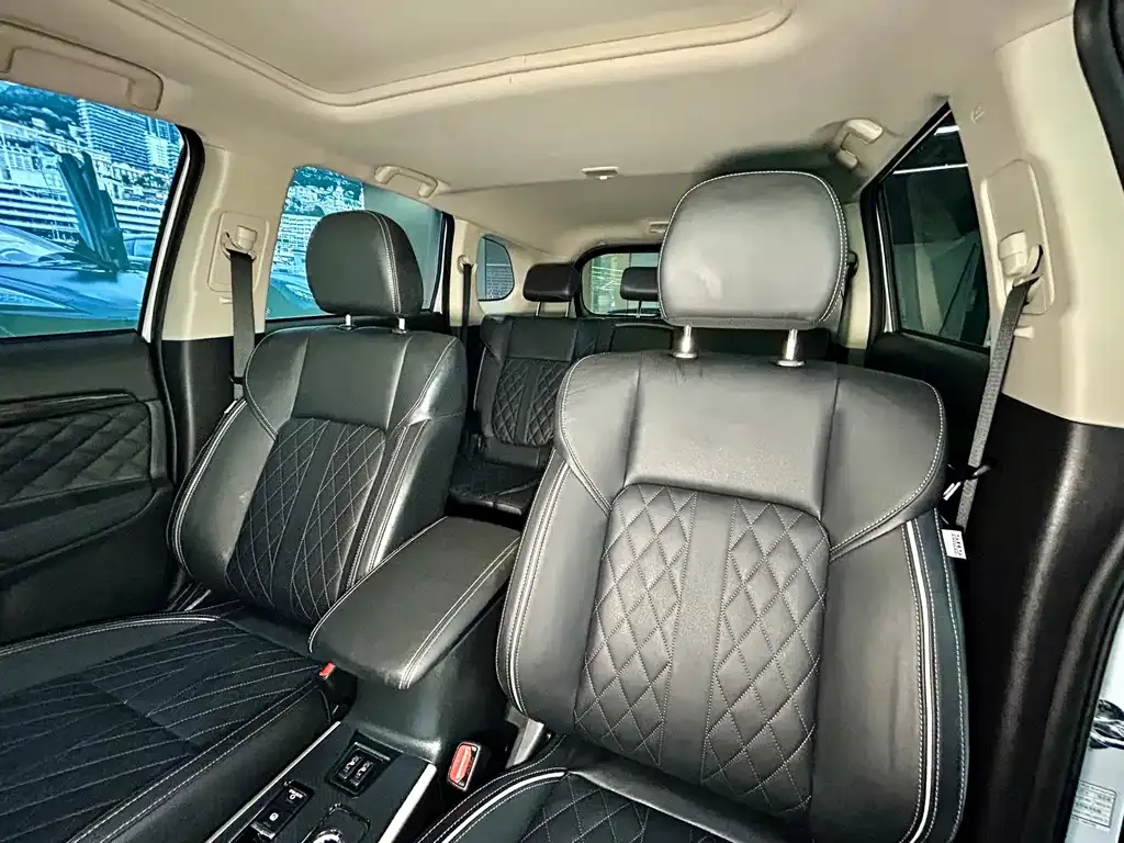 Mitsubishi Outlander 2021 из CN, фото 10