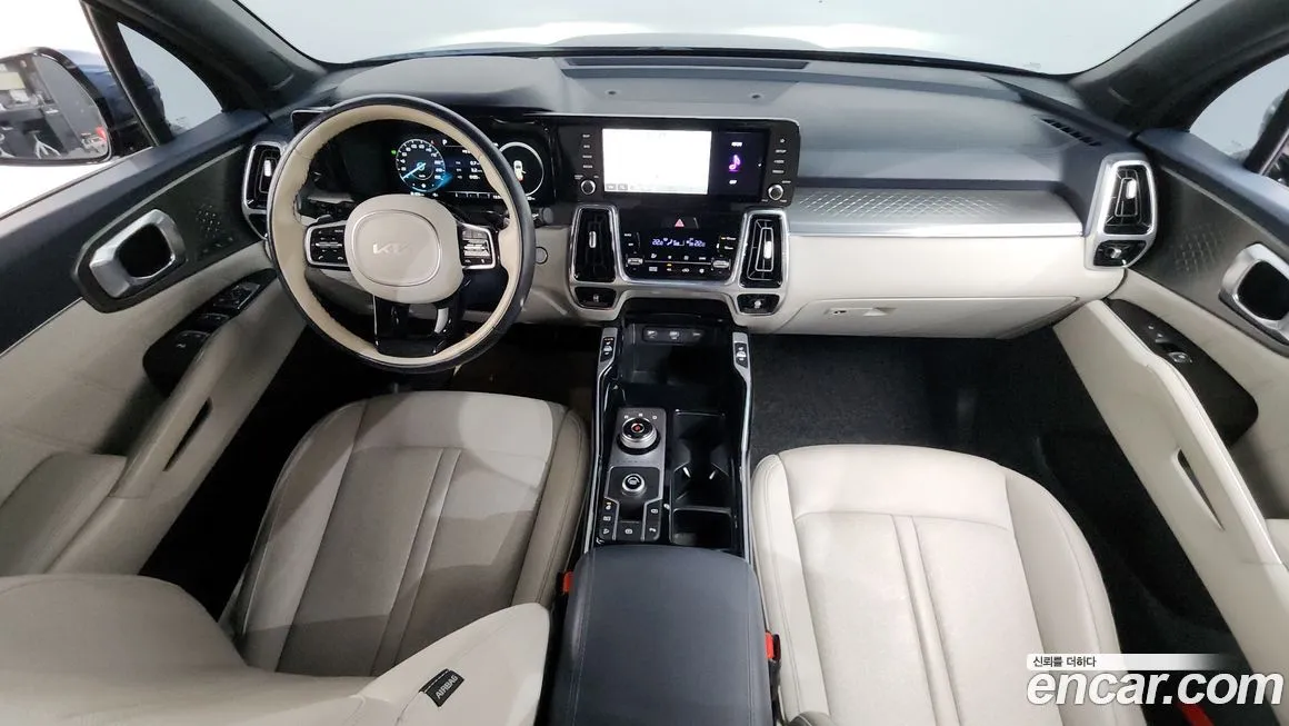 Kia Sorento — фото 7