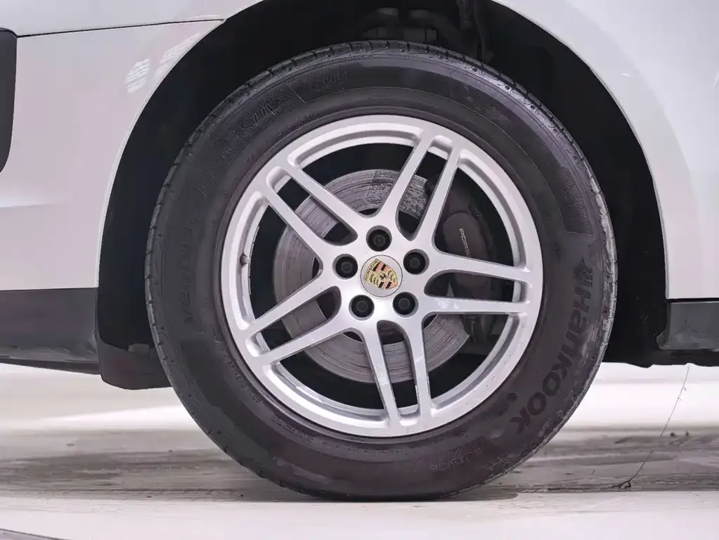 Porsche Macan 2021 из CN, фото 5
