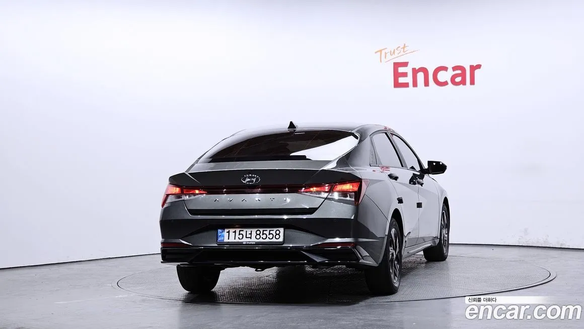 Hyundai AVANTE 2023 из KR, фото 4