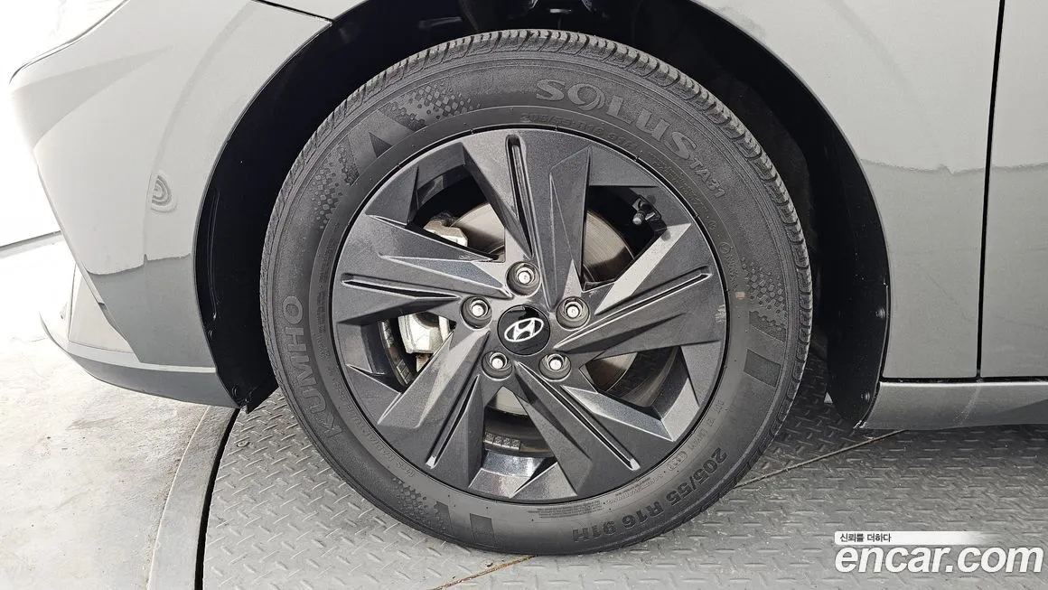 Hyundai AVANTE 2023 из KR, фото 5