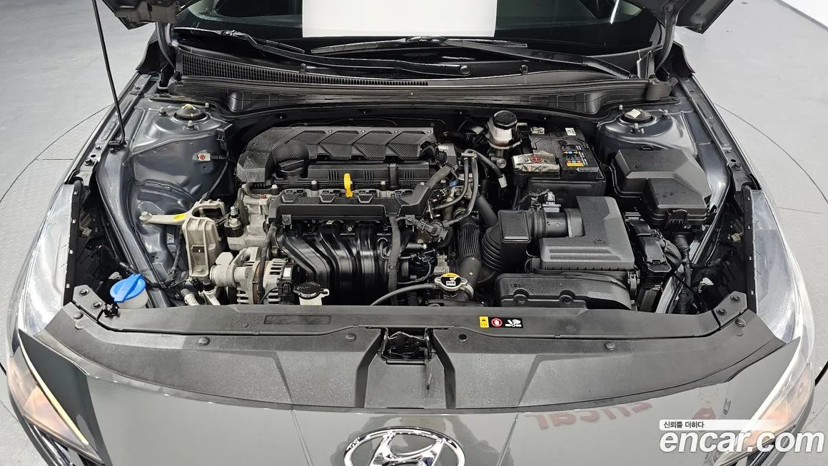 Hyundai AVANTE 2023 из KR, фото 6