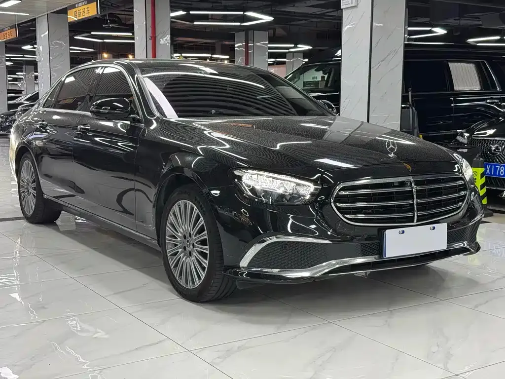 Mercedes-Benz E-Class 2023 из CN, фото 3