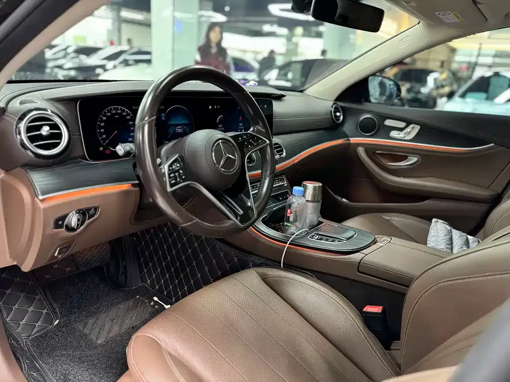 Mercedes-Benz E-Class 2023 из CN, фото 4