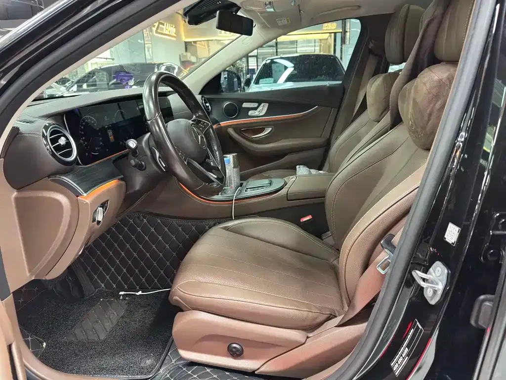 Mercedes-Benz E-Class 2023 из CN, фото 5