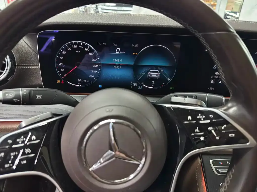 Mercedes-Benz E-Class 2023 из CN, фото 6