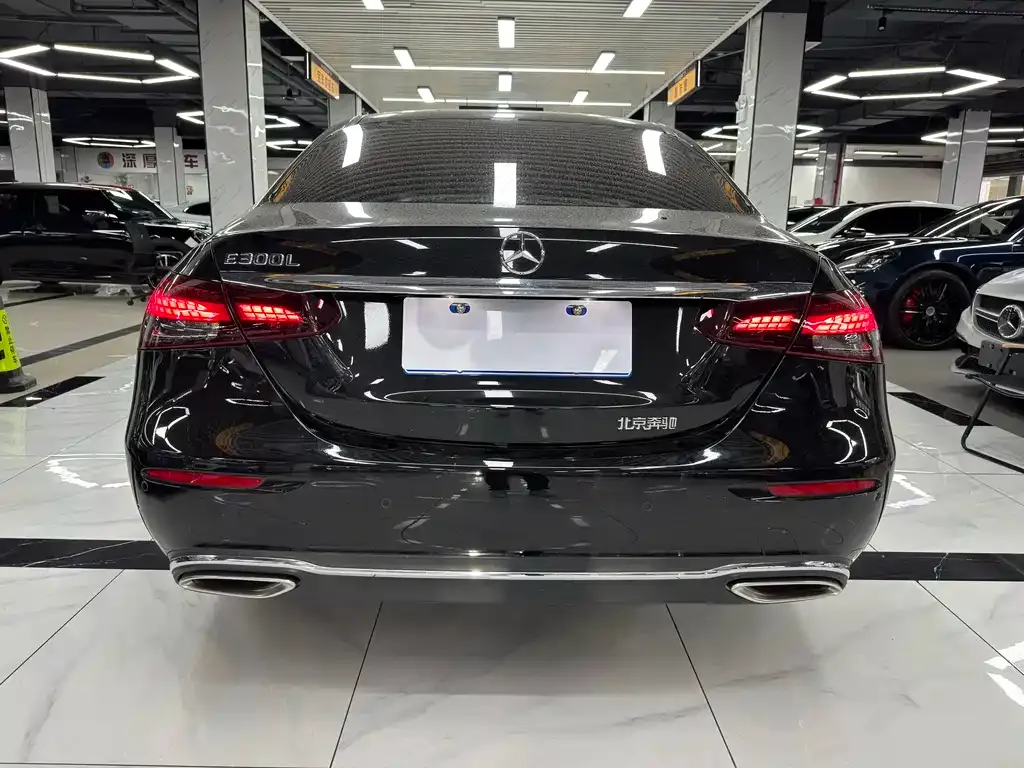 Mercedes-Benz E-Class 2023 из CN, фото 9