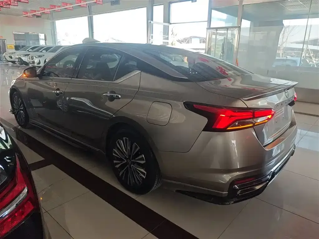 Nissan Teana 2022 из CN, фото 5