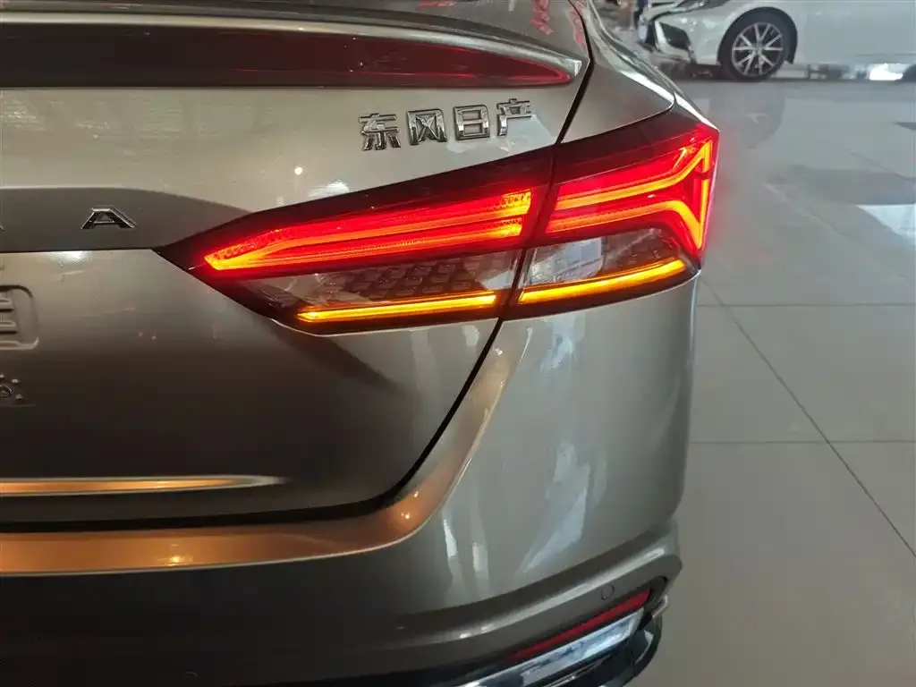Nissan Teana 2022 из CN, фото 8