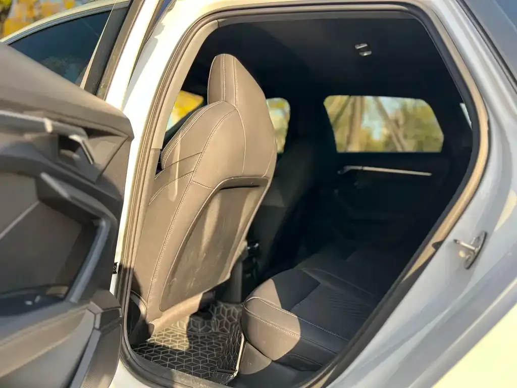 Audi A3 2022 из CN, фото 4
