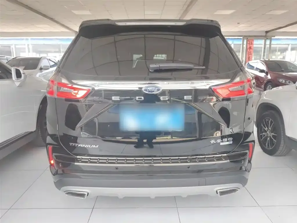 Ford Edge — фото 6
