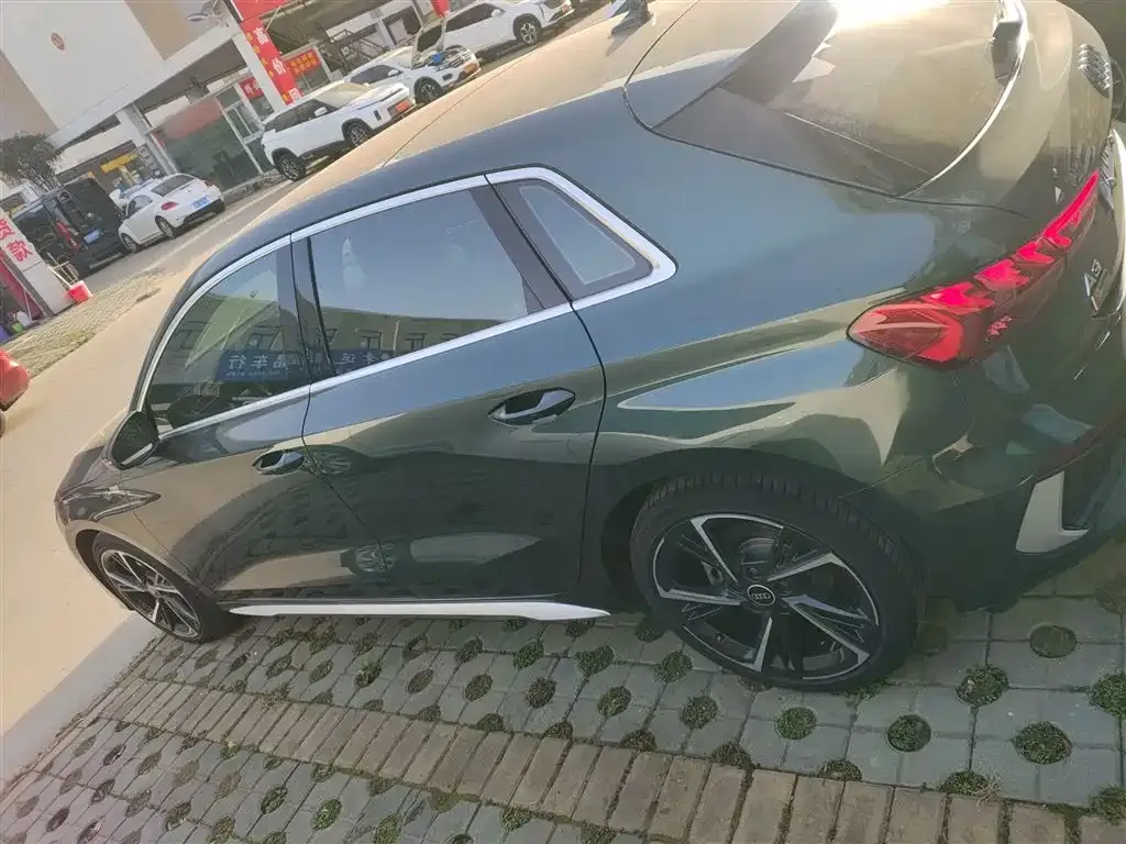 Audi A3 2023 из CN, фото 5