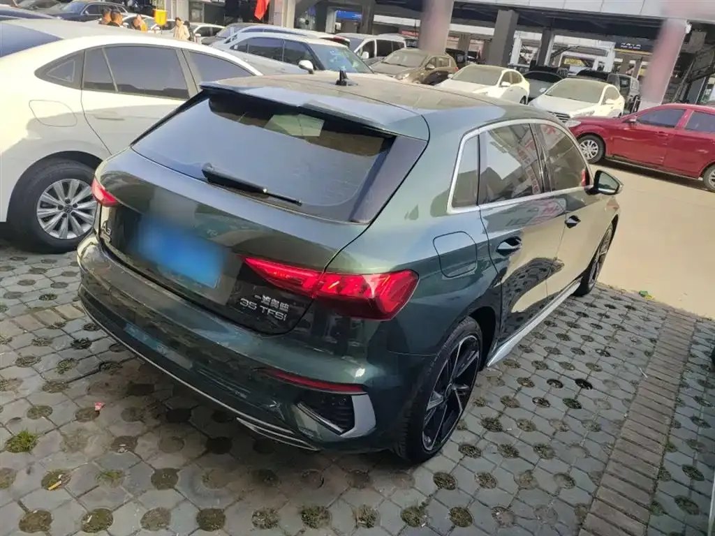 Audi A3 2023 из CN, фото 7