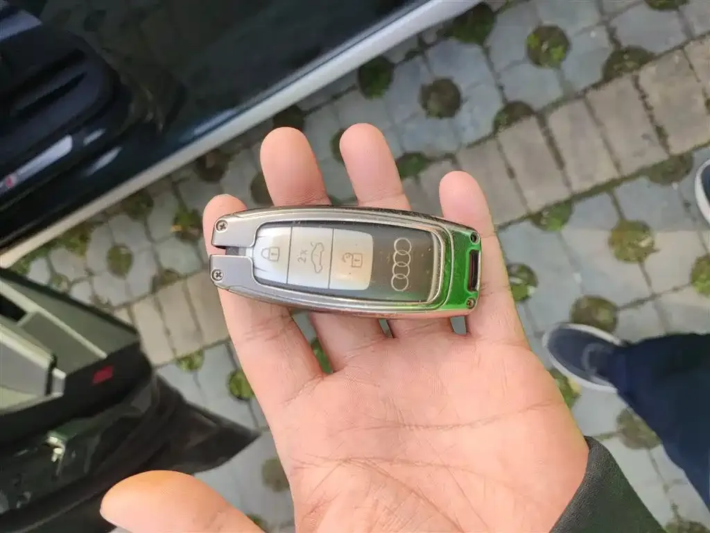 Audi A3 2023 из CN, фото 9