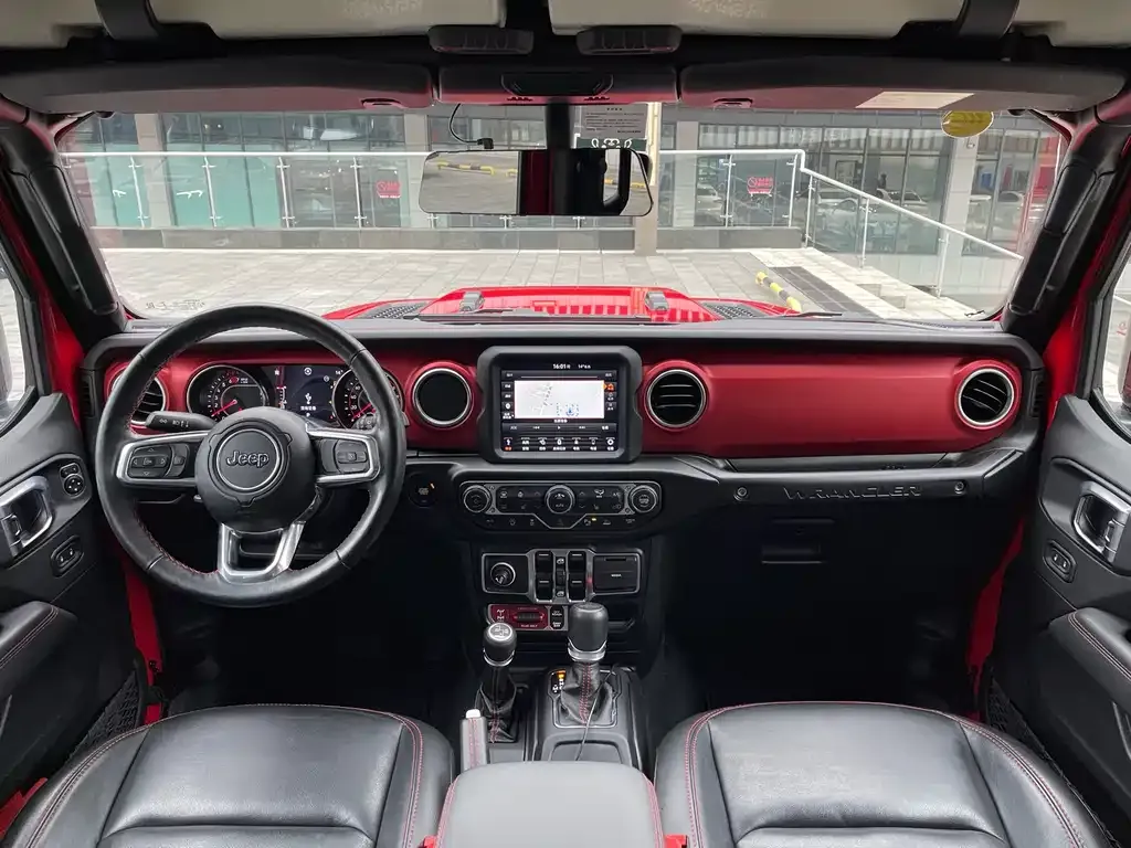Jeep Wrangler 2023 из CN, фото 6