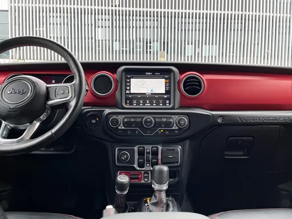 Jeep Wrangler 2023 из CN, фото 7