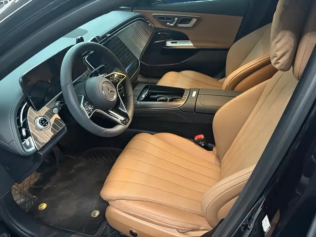 Mercedes-Benz E-Class 2025 из CN, фото 7