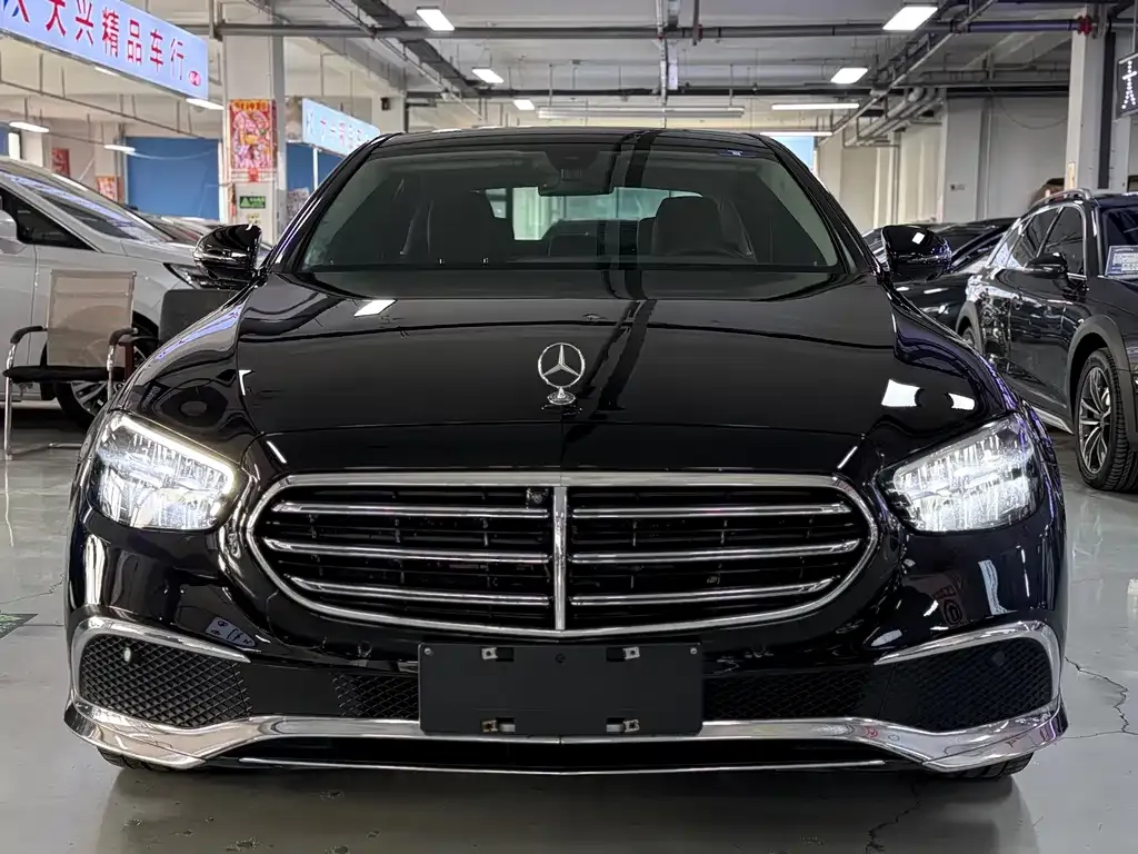 Mercedes-Benz E-Class 2022 из CN, фото 2