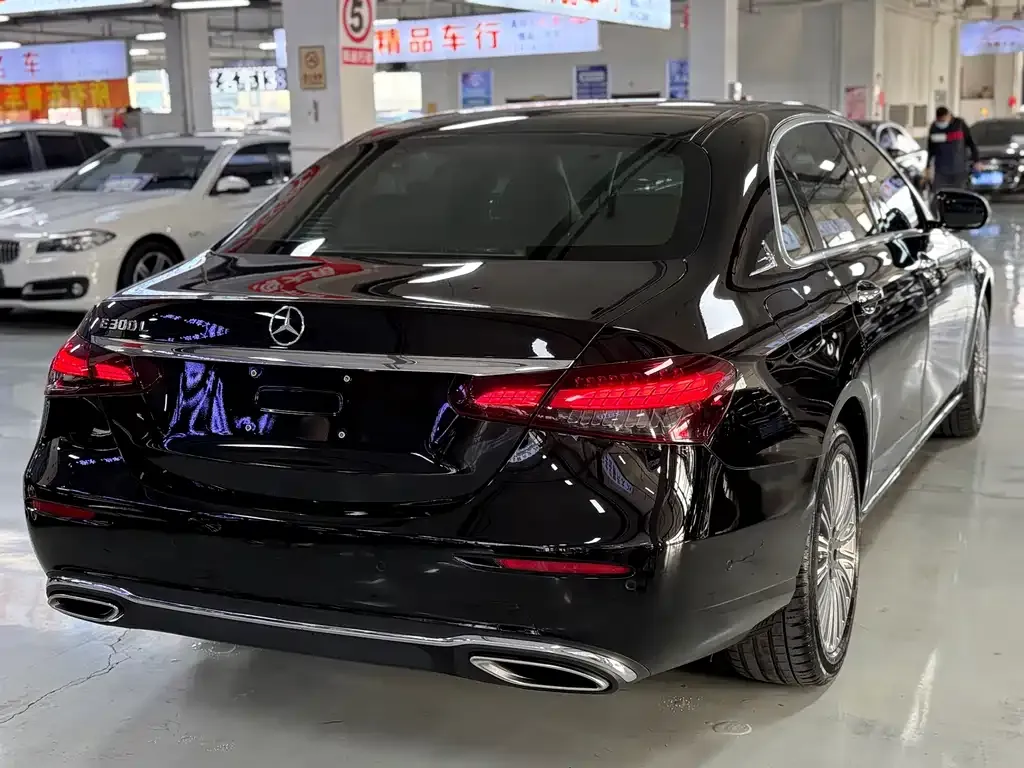 Mercedes-Benz E-Class 2022 из CN, фото 7