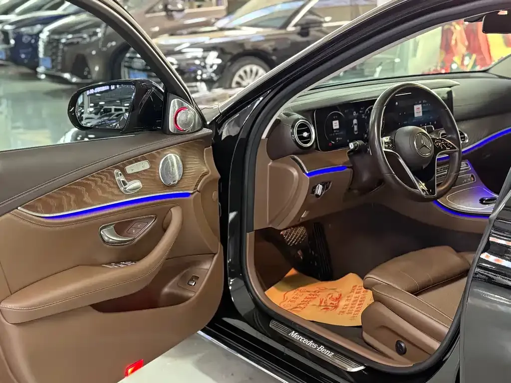 Mercedes-Benz E-Class 2022 из CN, фото 8