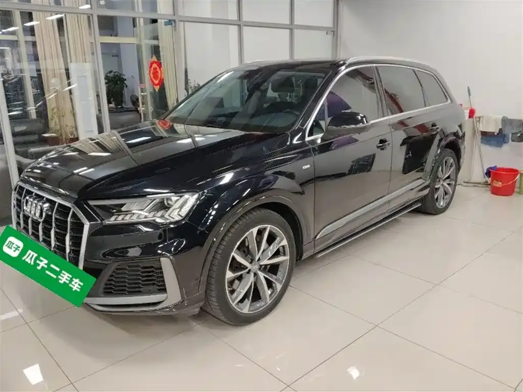 Audi Q7 2021 из CN, фото 1
