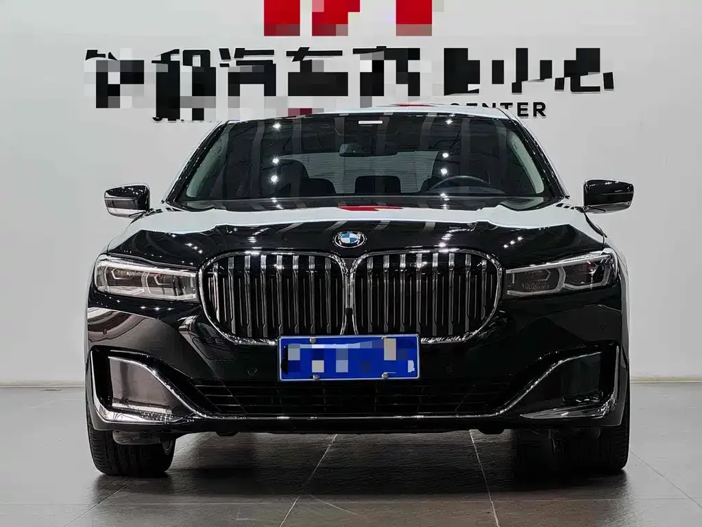 BMW 7 Series 2022 из CN, фото 2