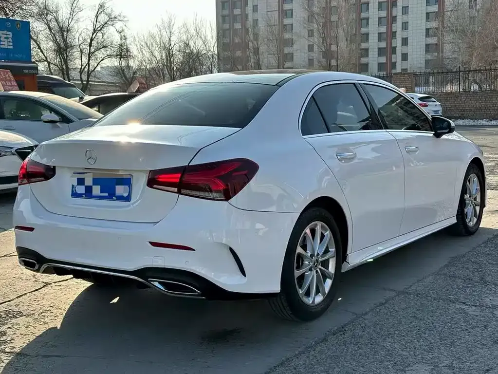 Mercedes-Benz A-Class 2023 из CN, фото 9