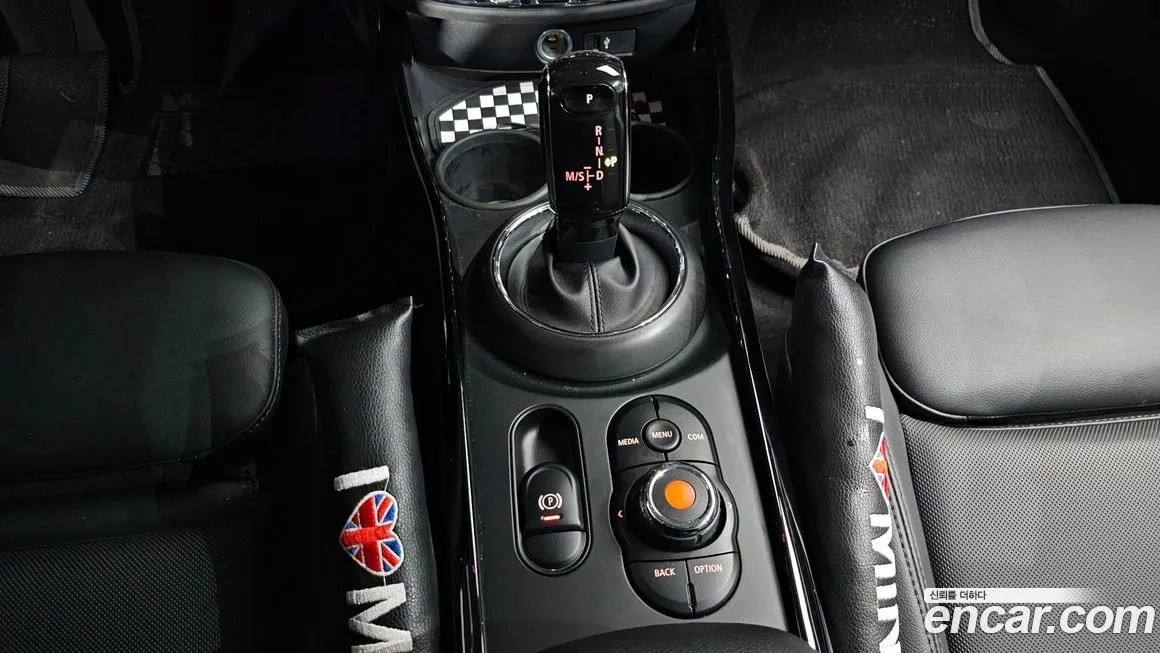 Mini Clubman 2022 из KR, фото 9