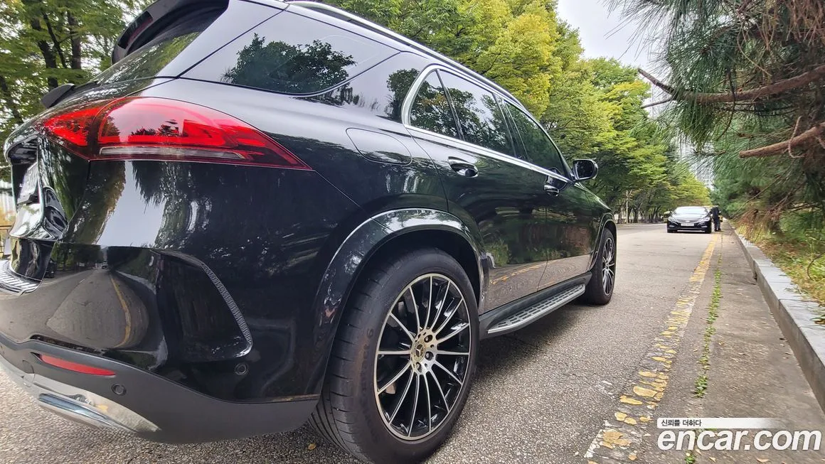Mercedes-Benz GLE-Class — фото 2