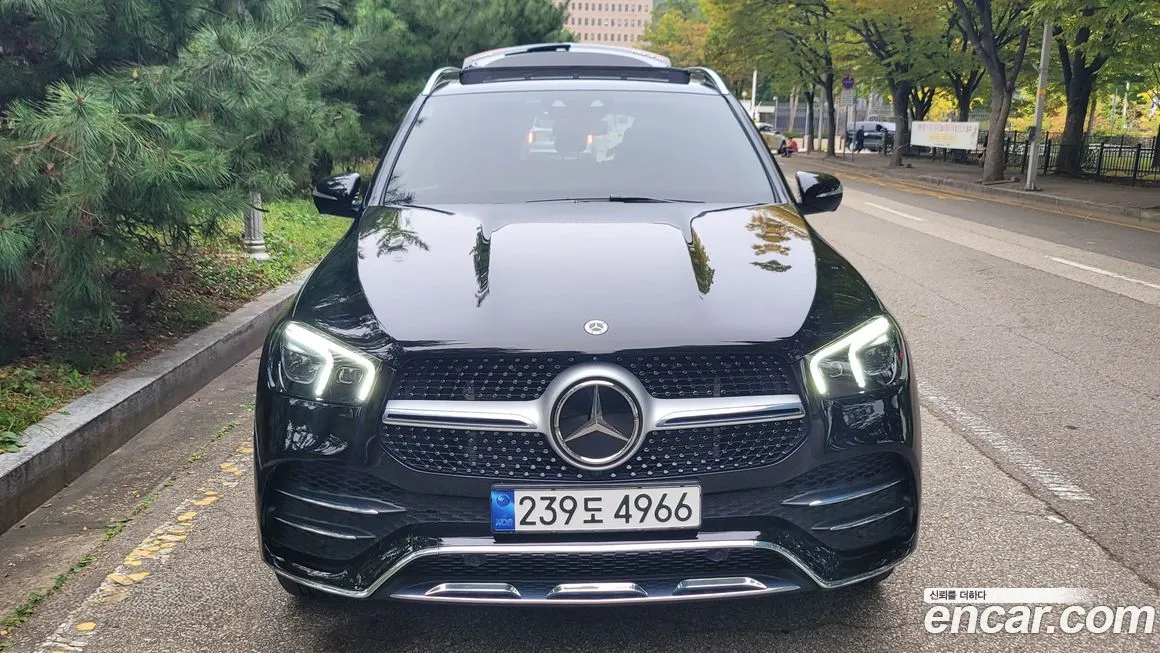 Mercedes-Benz GLE-Class — фото 3