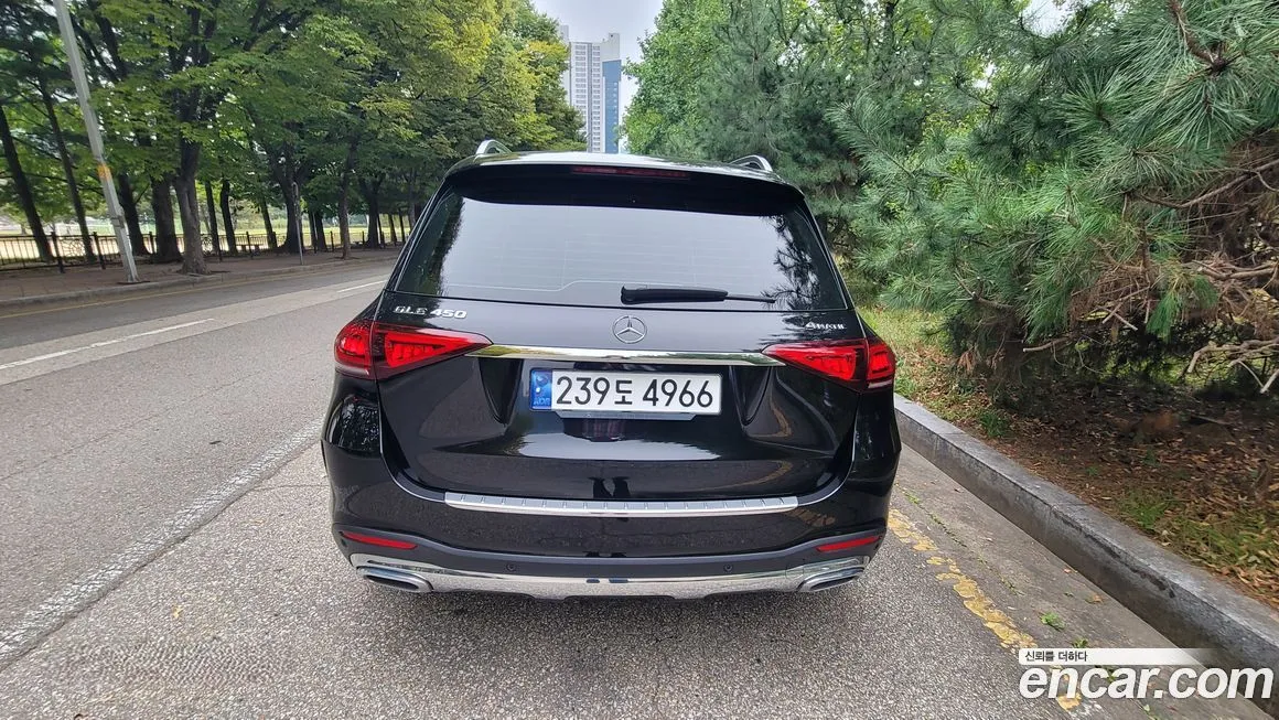 Mercedes-Benz GLE-Class — фото 4