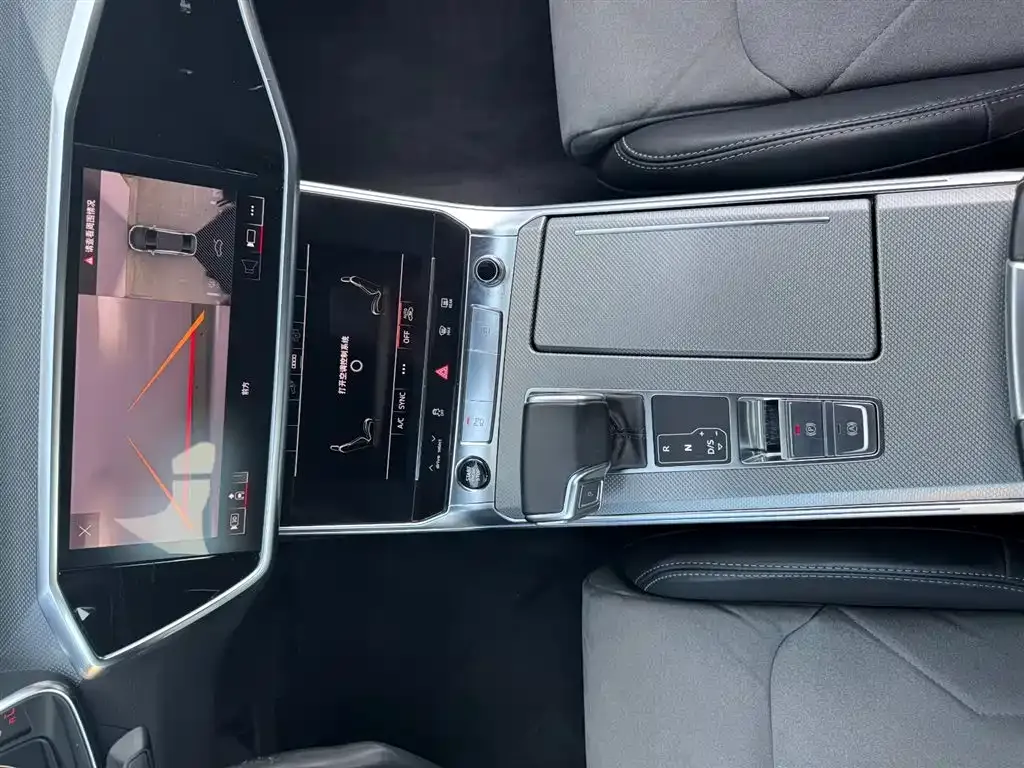 Audi A6L New Energy 2023 из CN, фото 10