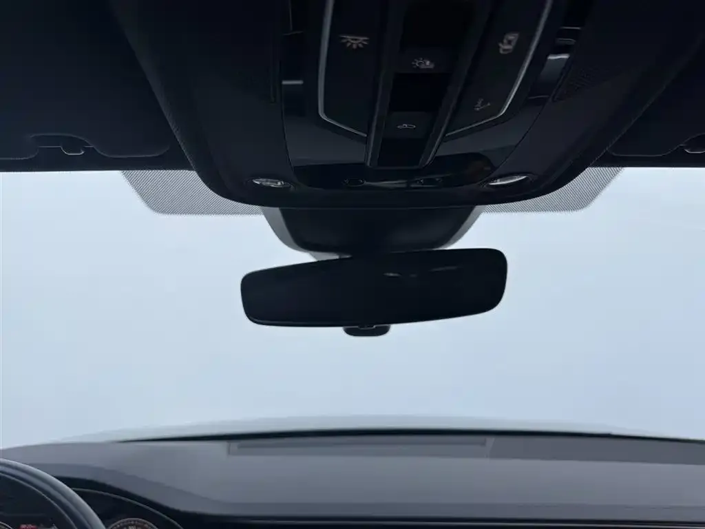 Audi A6L New Energy 2023 из CN, фото 9