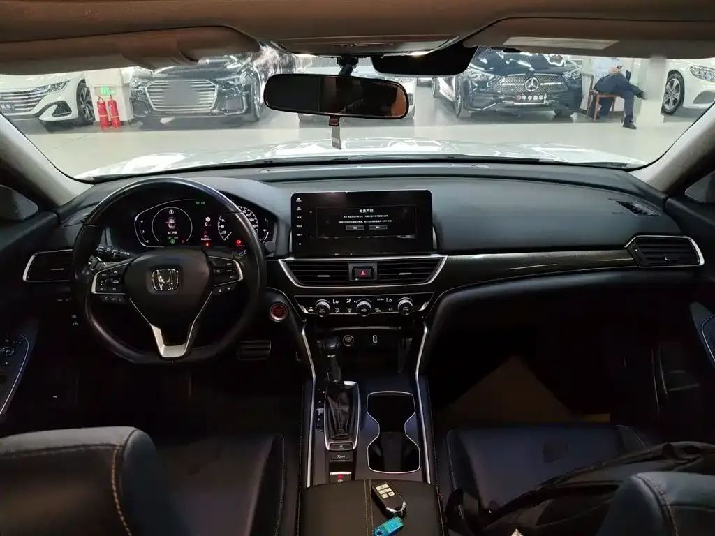 Honda Accord 2022 из CN, фото 10
