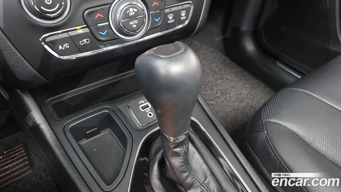 Jeep Cherokee 2021 из KR, фото 9