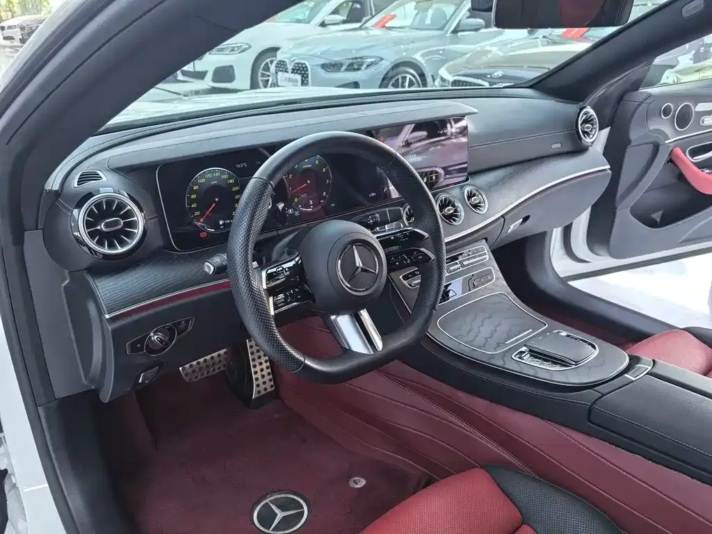 Mercedes-Benz E-Class (Import) — фото 5
