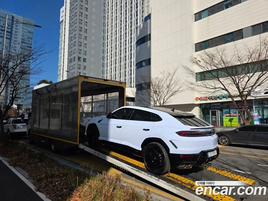 Lamborghini Urus 2026 из KR, фото 3