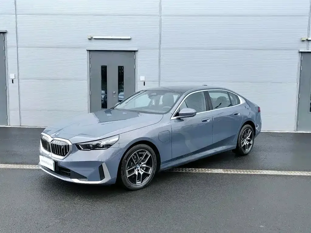 BMW i5 2024 из CN, фото 2