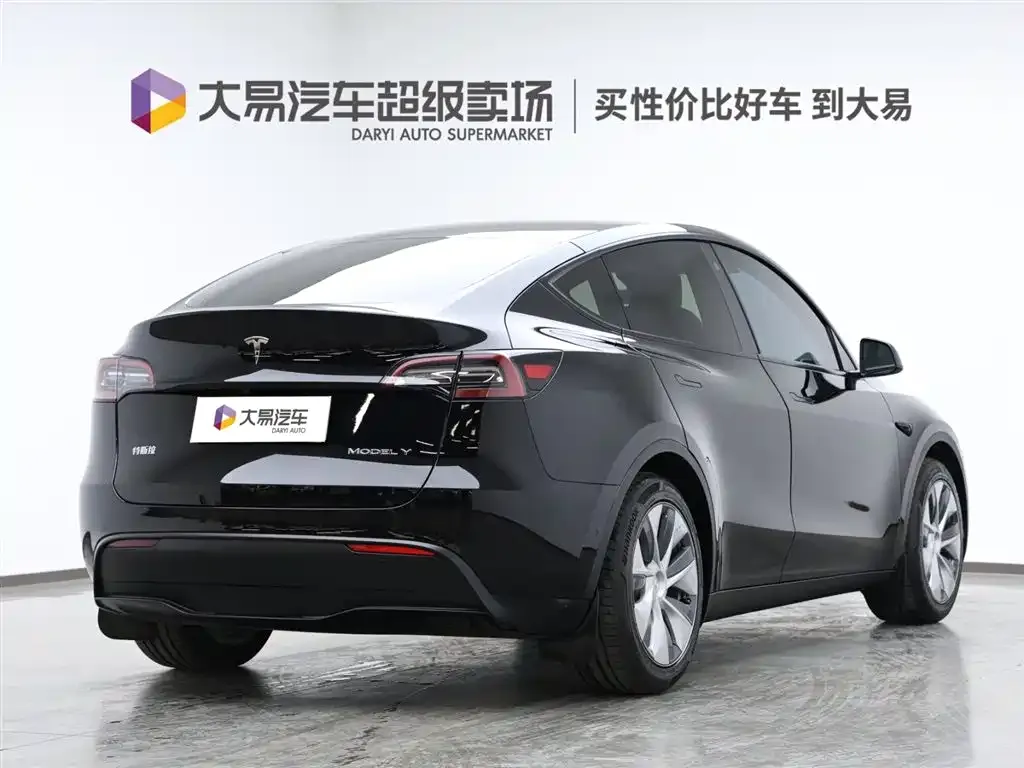Tesla Model Y 2022 из CN, фото 3