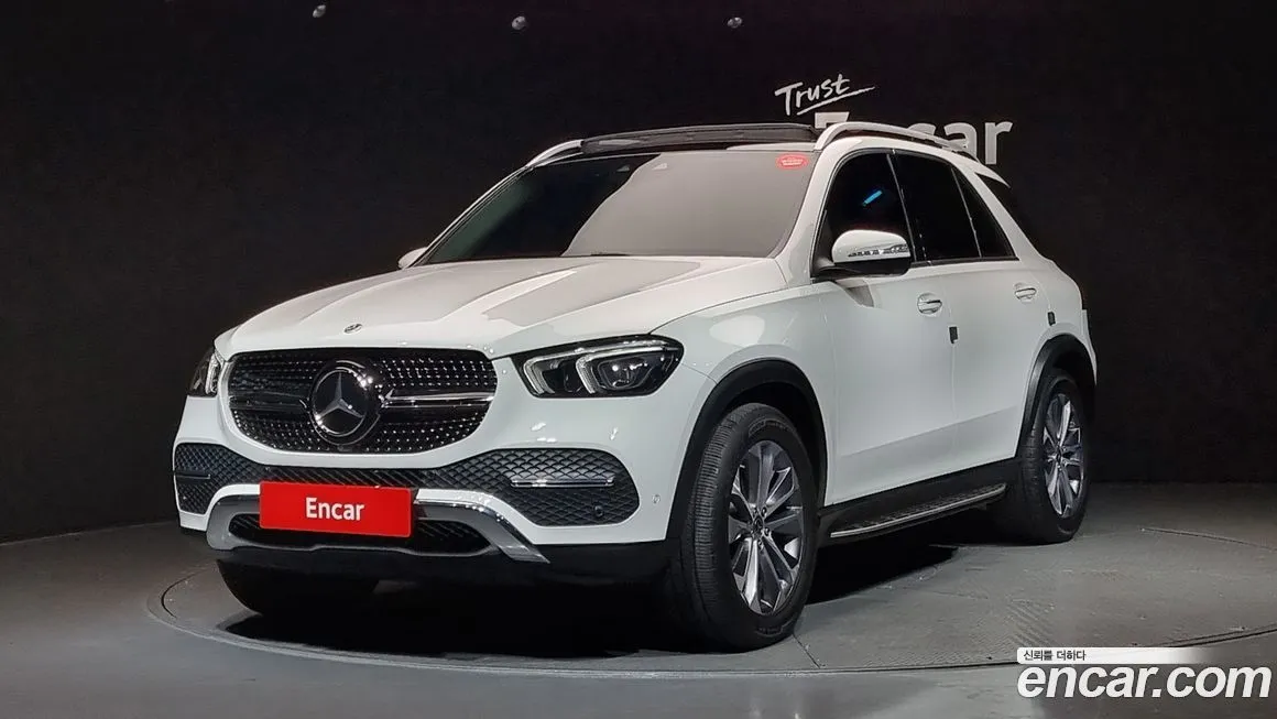 Mercedes-Benz GLE-Class — фото 1