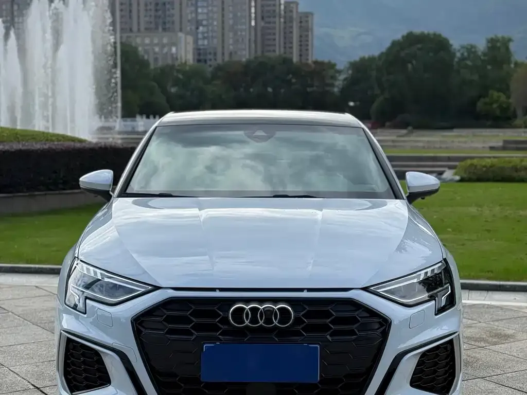 Audi A3 — фото 2