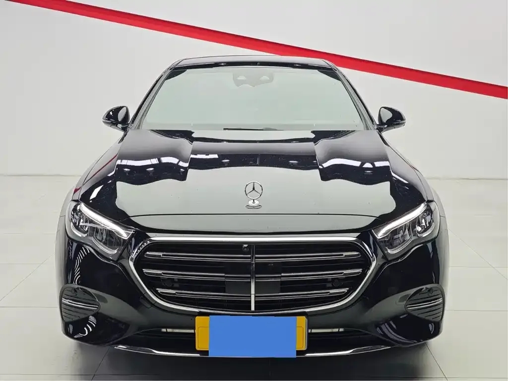 Mercedes-Benz E-Class 2025 из CN, фото 2