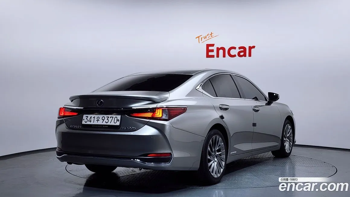 Lexus ES 2021 из KR, фото 2