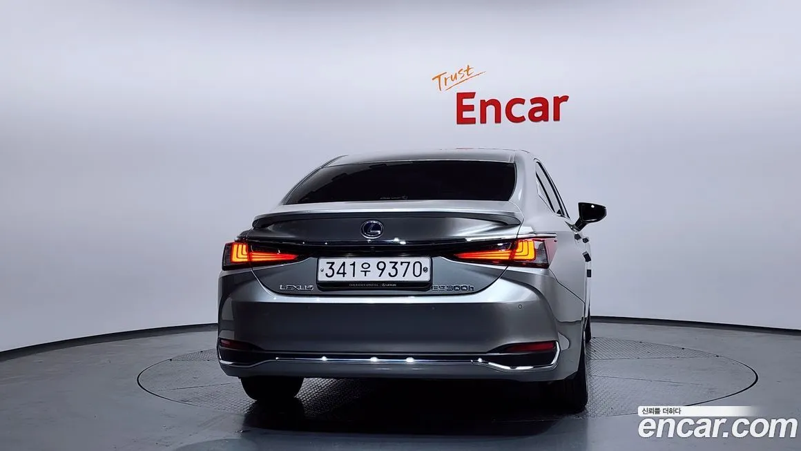 Lexus ES 2021 из KR, фото 4