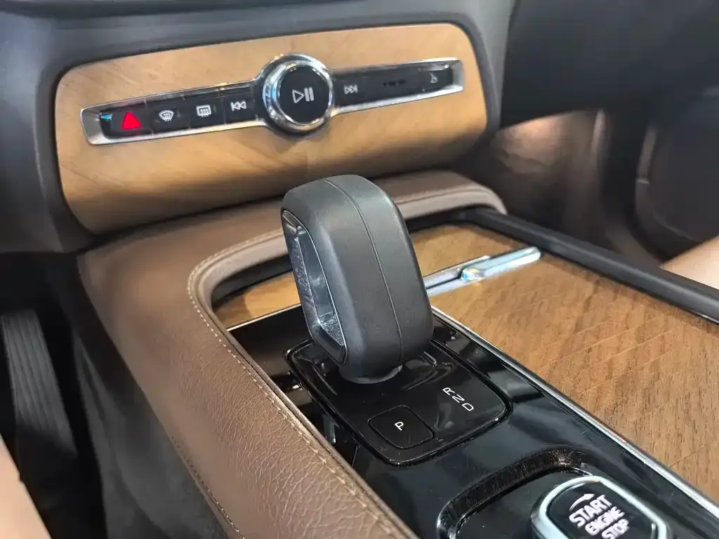 Volvo XC90 2022 из CN, фото 9