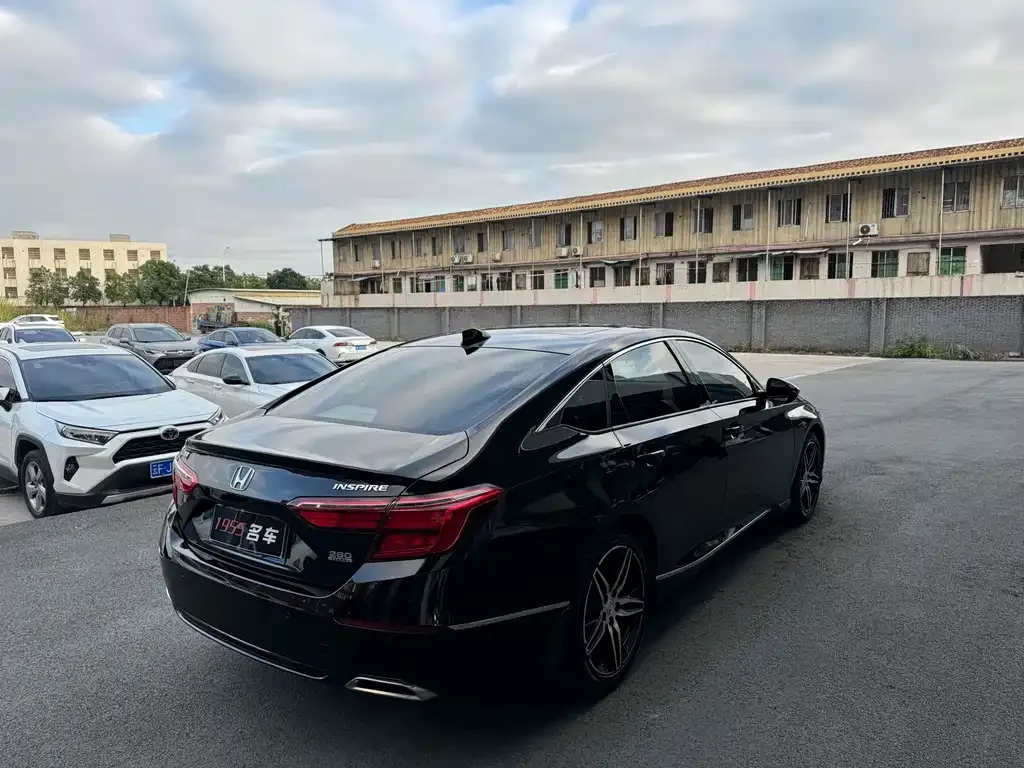 Honda Inspire 2022 из CN, фото 9