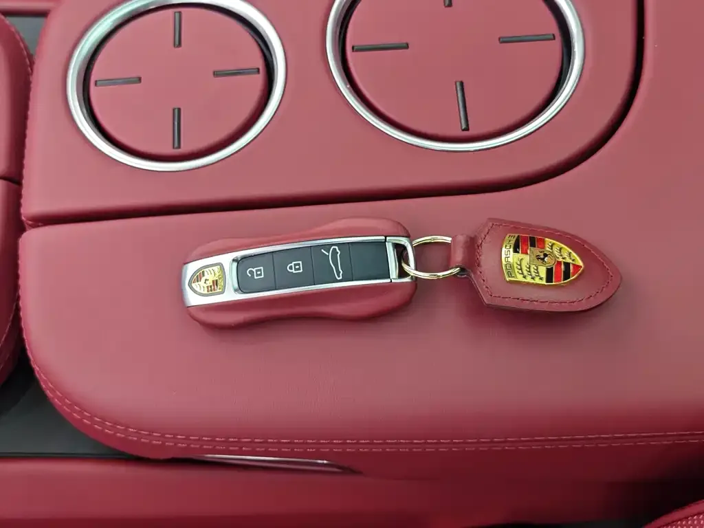 Porsche Panamera 2023 из CN, фото 7