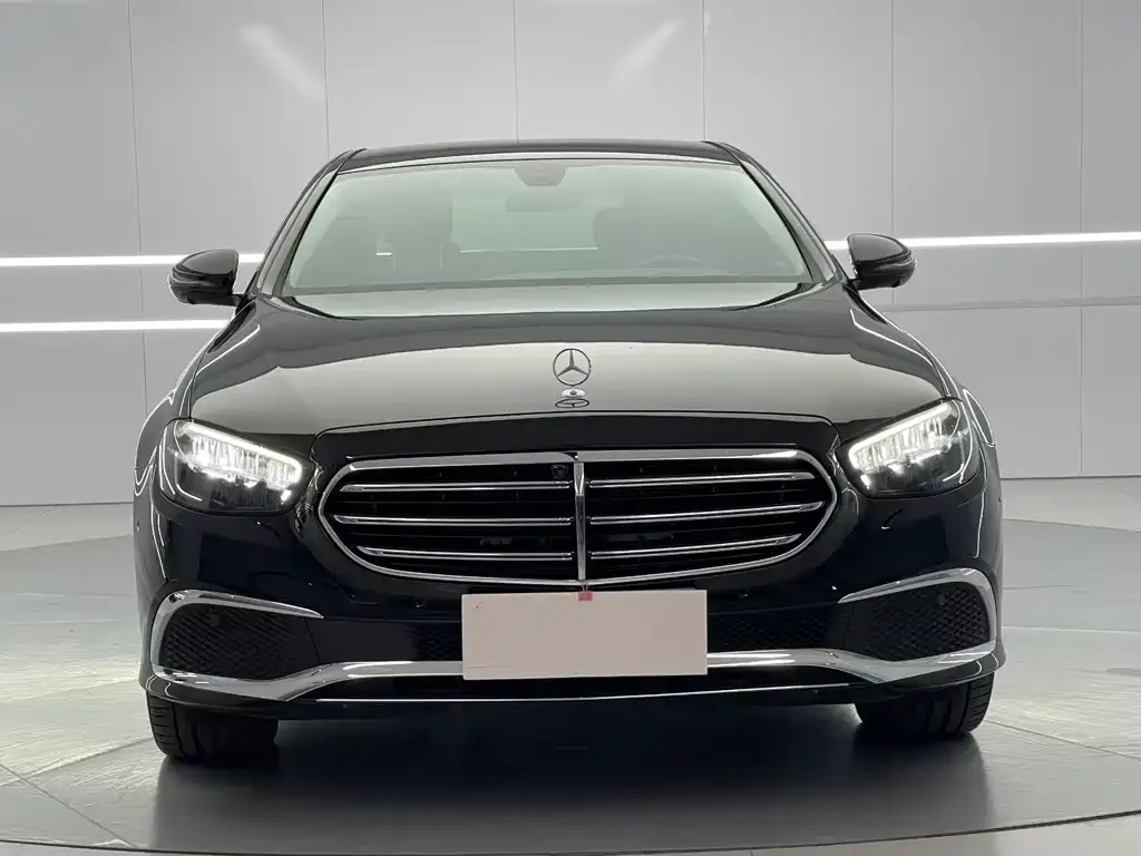 Mercedes-Benz E-Class 2023 из CN, фото 1