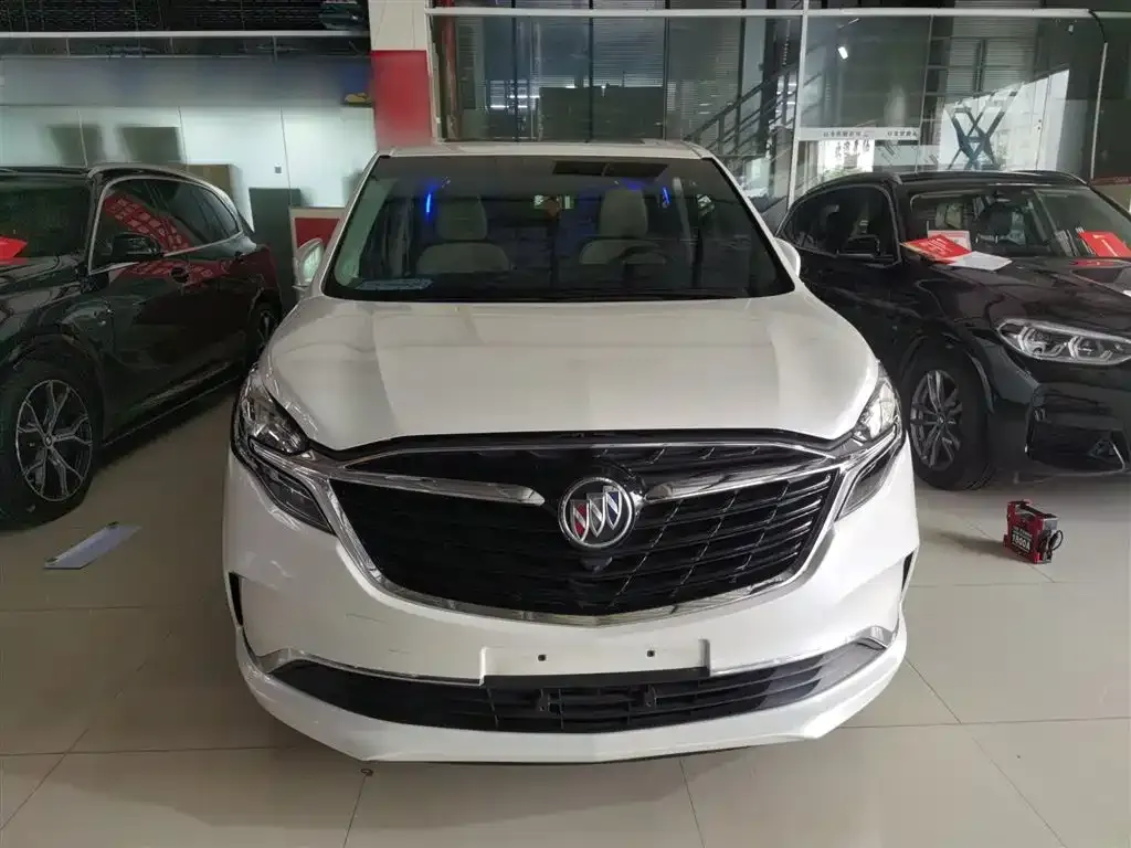 Buick GL8 2022 из CN, фото 3